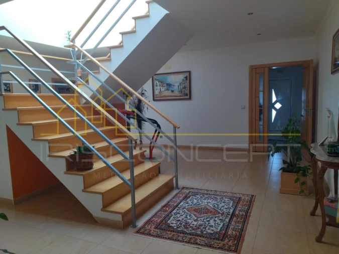 Moradia T5 para Venda em Maceira Foto 34