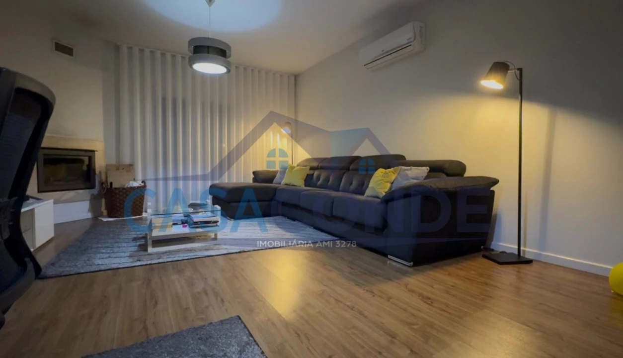 Moradia T3 para Venda em Quinta do Conde Foto 2