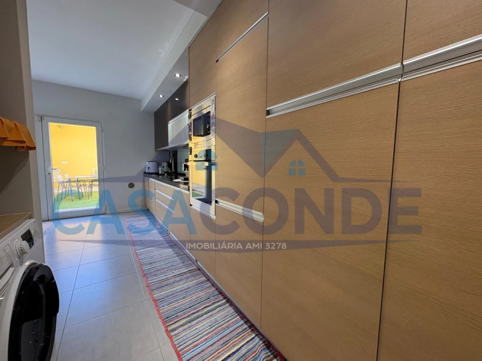 Moradia T3 para Venda em Quinta do Conde Foto 6