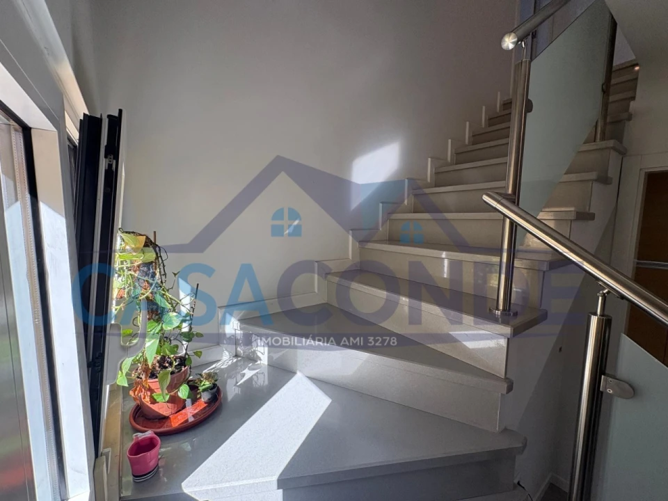 Moradia T3 para Venda em Quinta do Conde Foto 9