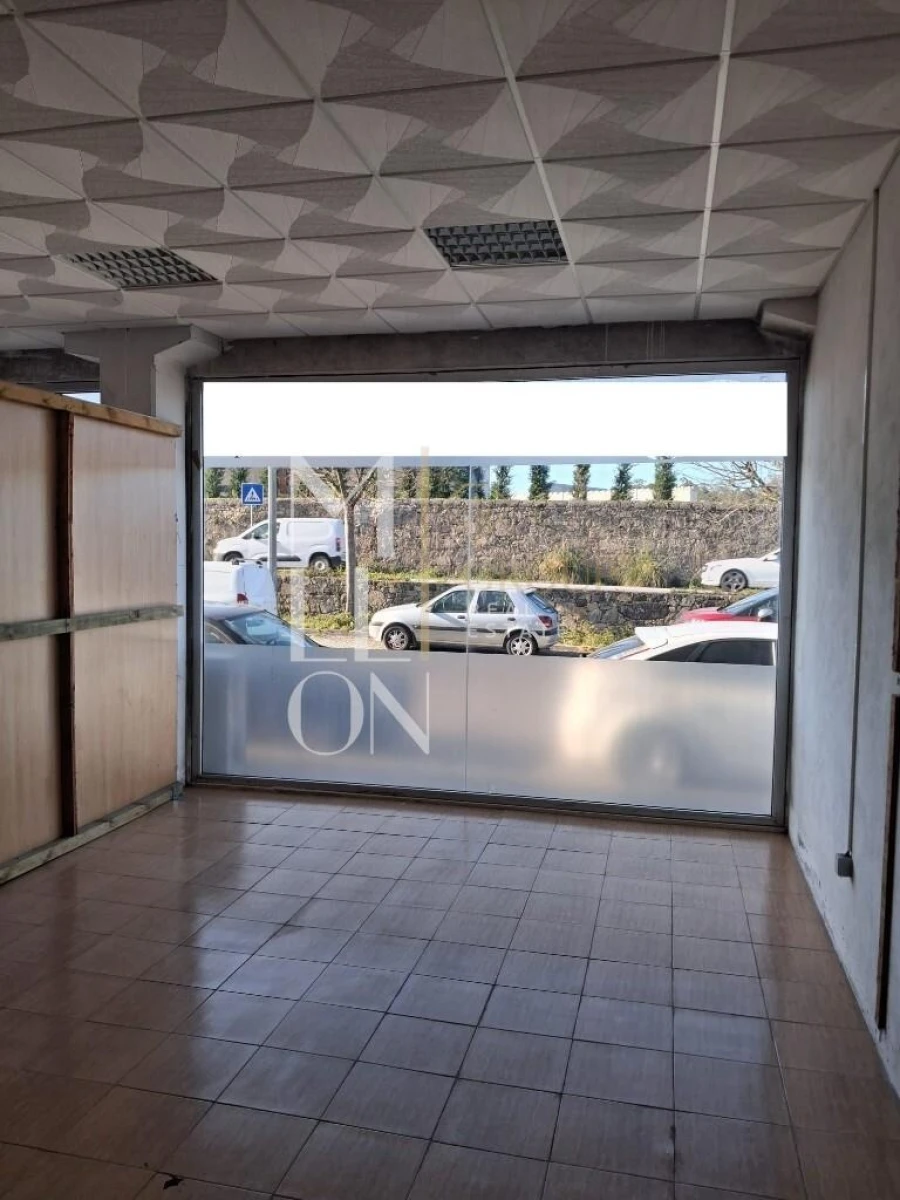 Armazém para Venda em Touguinha e Touguinhó Foto 3