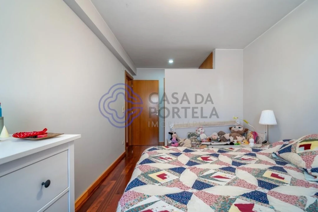 Apartamento T3 para Venda em Paranhos Foto 12