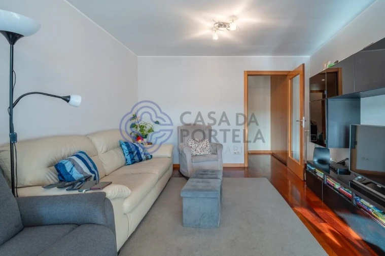 Apartamento T3 para Venda em Paranhos Foto 4