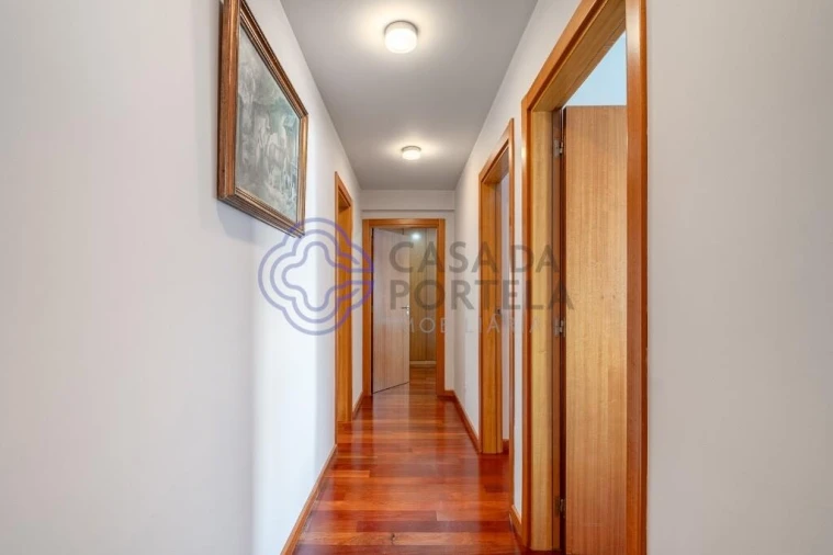 Apartamento T3 para Venda em Paranhos Foto 6