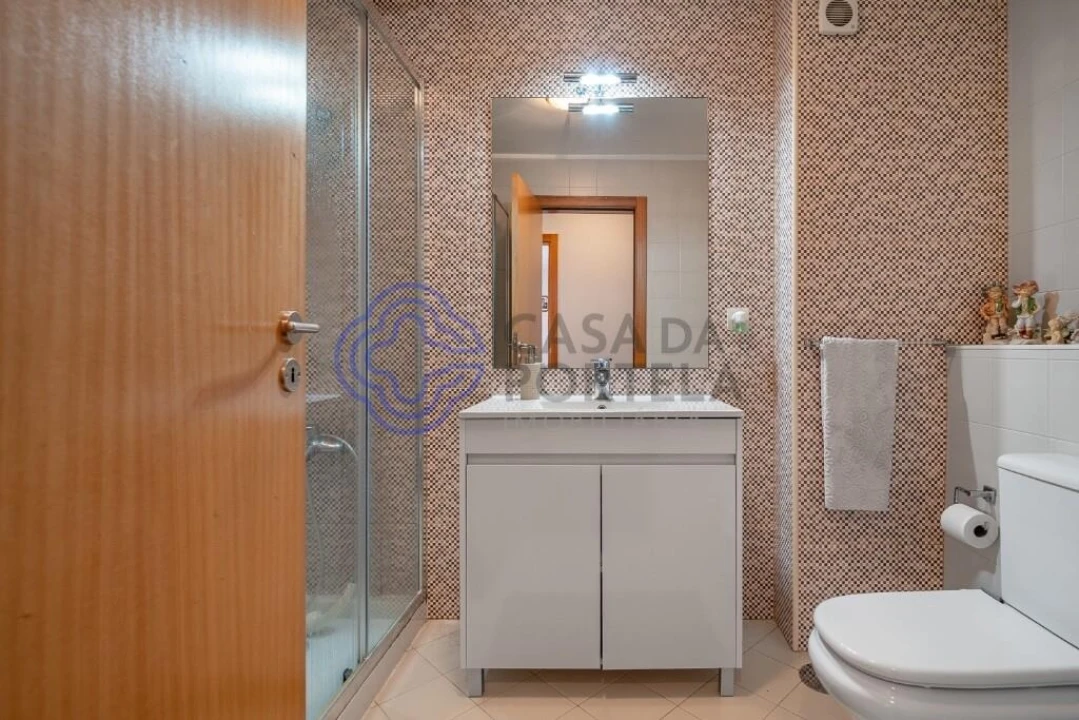 Apartamento T3 para Venda em Paranhos Foto 9