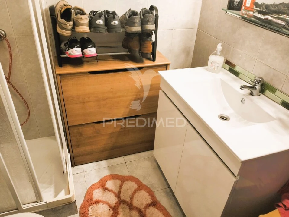 Moradia T3 para Venda em Nossa Sra de Fatima Foto 6