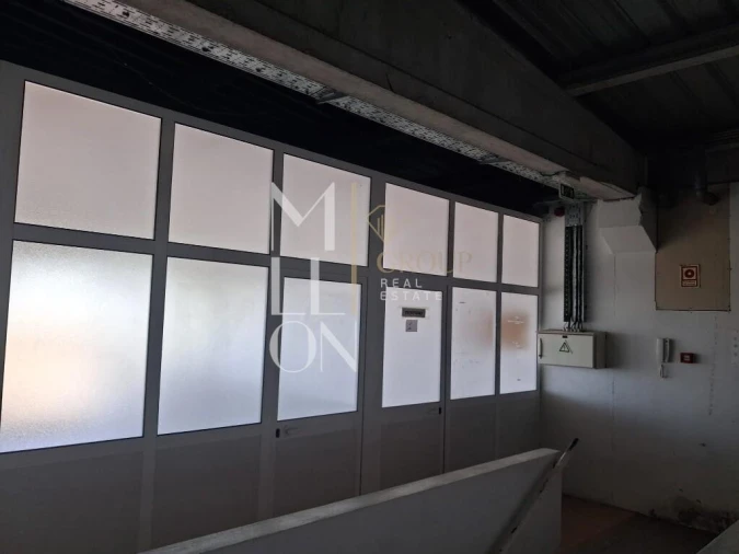 Armazém para Arrendamento em Touguinha e Touguinhó Foto 9