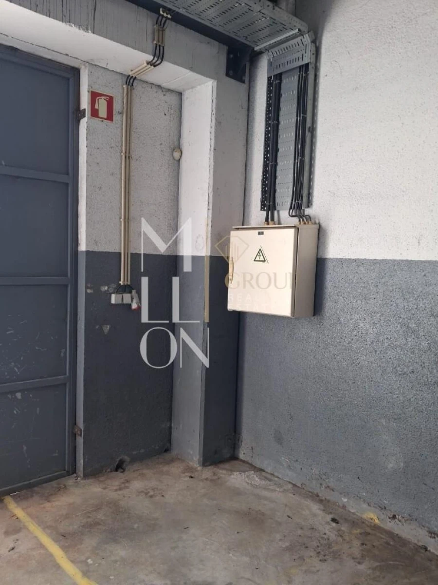 Armazém para Arrendamento em Touguinha e Touguinhó Foto 15