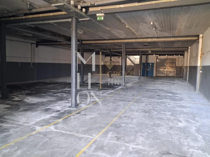 Armazém para Arrendamento em Touguinha e Touguinhó Foto 4