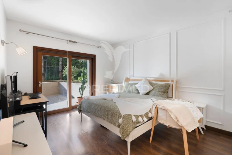 Apartamento T3 para Venda em Póvoa de Santa Iria e Forte da Casa Foto 8