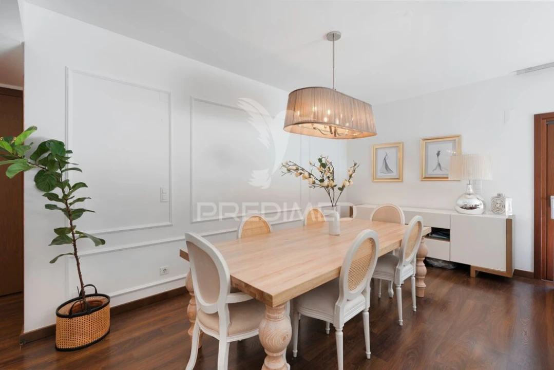 Apartamento T3 para Venda em Póvoa de Santa Iria e Forte da Casa Foto 7