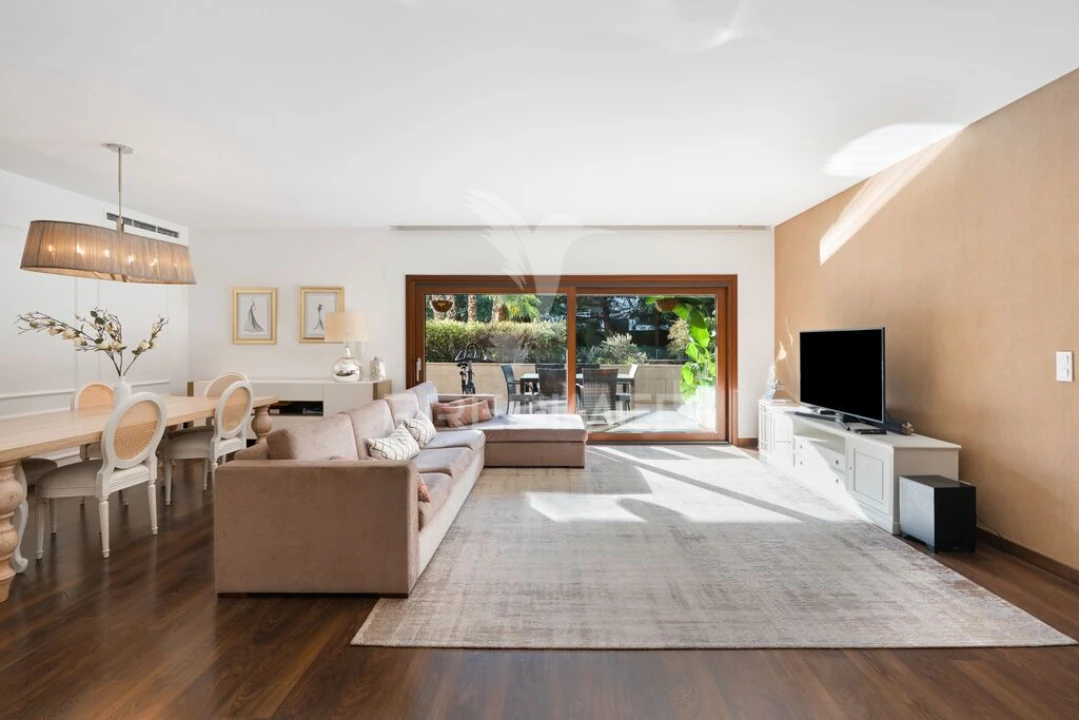 Apartamento T3 para Venda em Póvoa de Santa Iria e Forte da Casa Foto 6