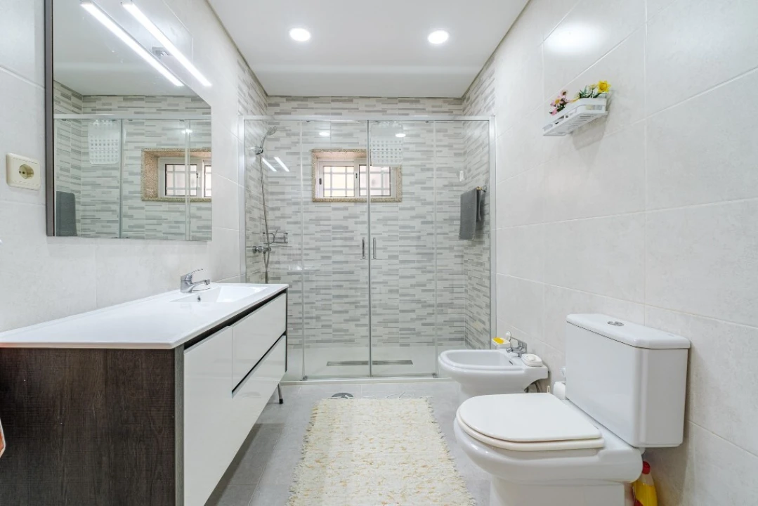 Moradia T4 para Venda em Rebordosa Foto 6