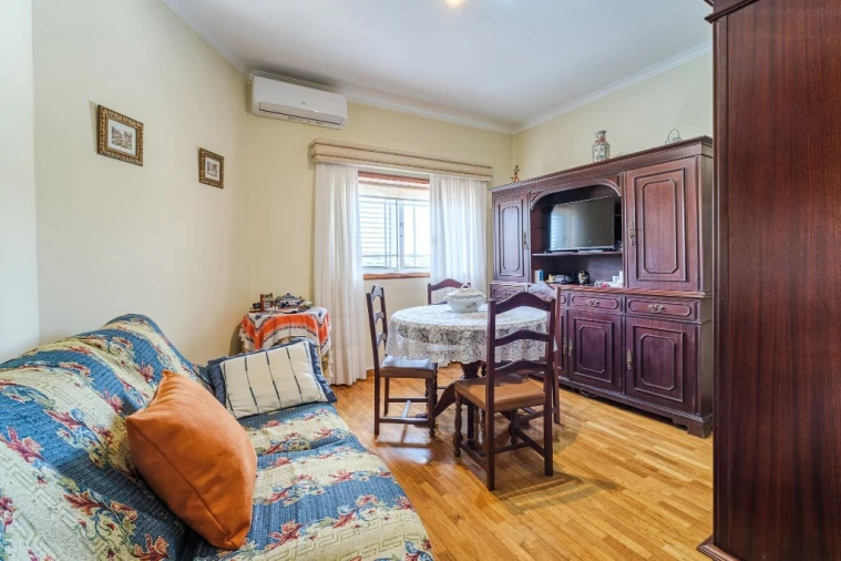 Moradia T4 para Venda em Rebordosa Foto 15