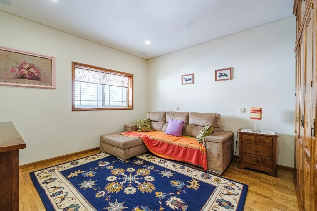 Moradia T4 para Venda em Rebordosa Foto 23