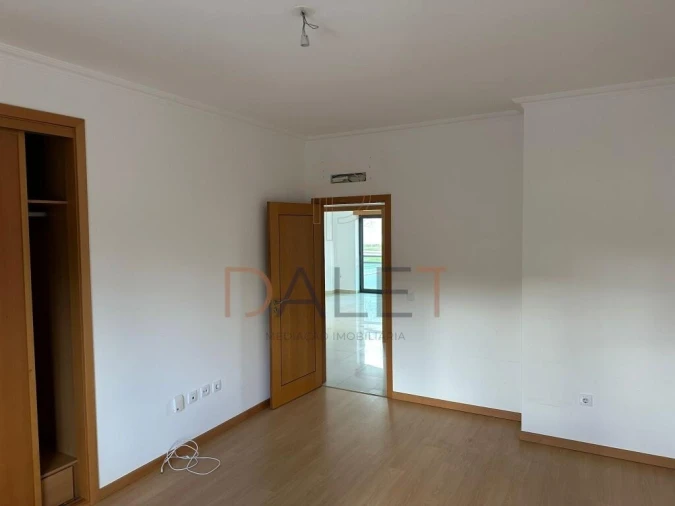 Apartamento T2 para Venda em Castelo Branco Foto 14