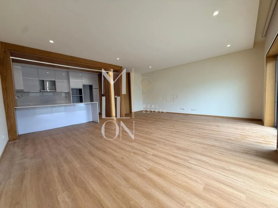 Moradia T3 para Venda em Bougado (São Martinho e Santiago) Foto 5