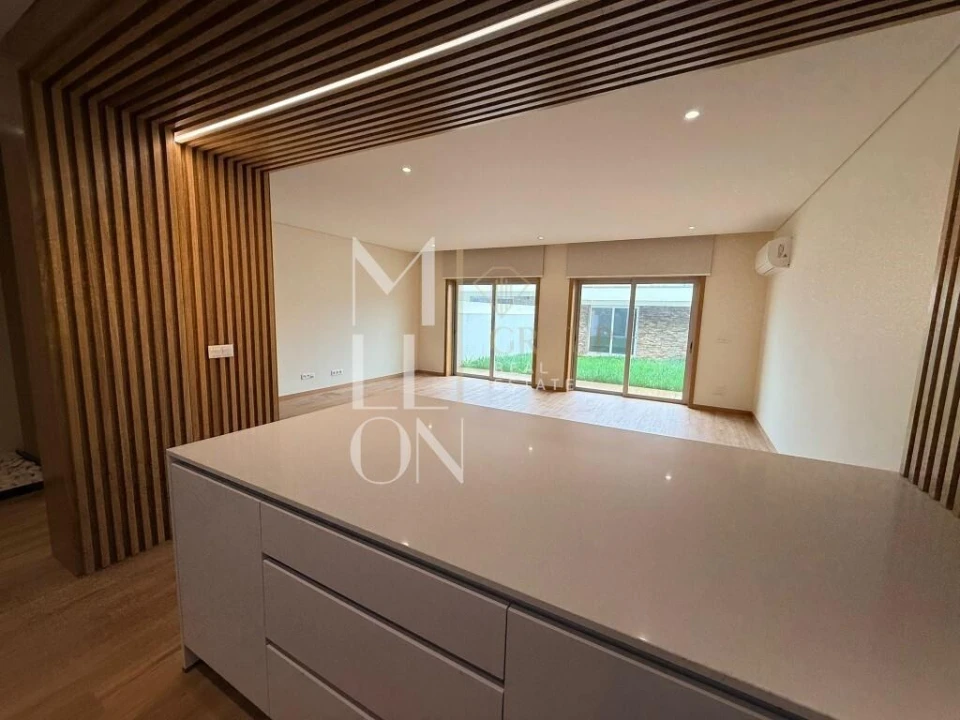 Moradia T3 para Venda em Bougado (São Martinho e Santiago) Foto 8