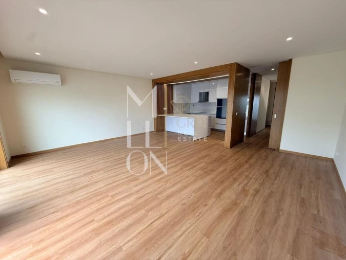 Moradia T3 para Venda em Bougado (São Martinho e Santiago) Foto 10