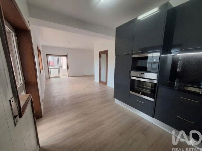 Apartamento T2 para Venda em Baguim do Monte (Rio Tinto) Foto 2