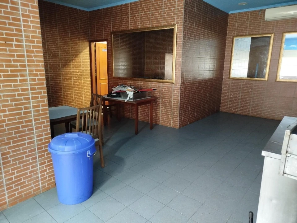 Loja para Arrendamento em Algueirão-Mem Martins Foto 3