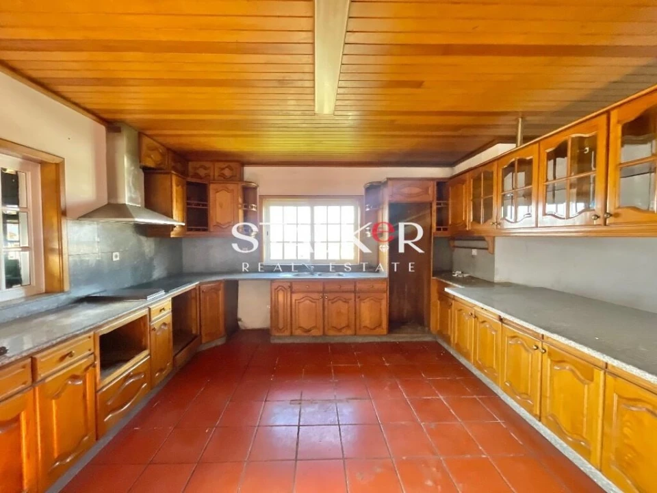 Moradia T3 para Venda em Arrifana Foto 10