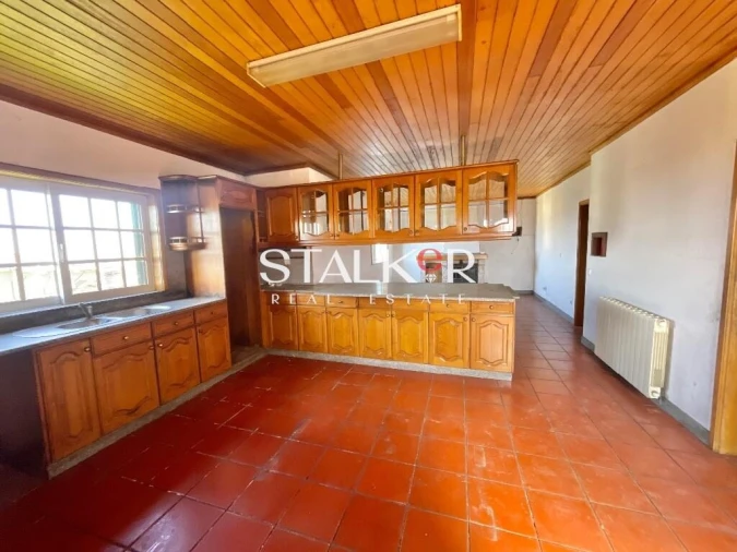 Moradia T3 para Venda em Arrifana Foto 9