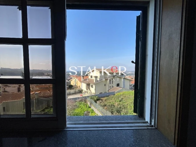 Moradia T3 para Venda em Arrifana Foto 11