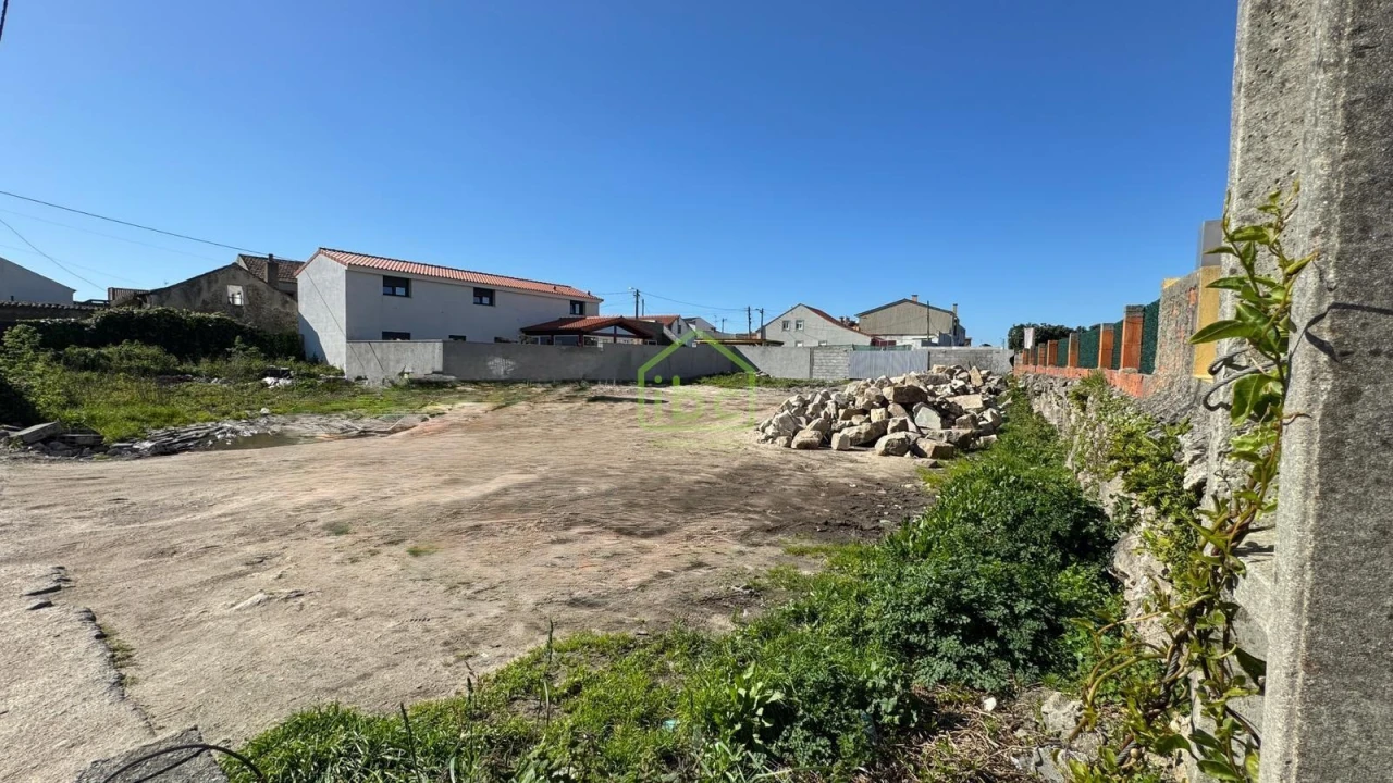 Terreno para Venda em Póvoa de Varzim, Beiriz e Argivai Foto 9