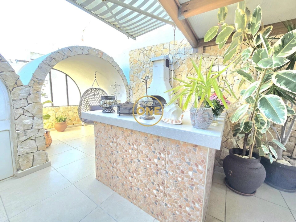 Apartamento T4 para Venda em Albufeira e Olhos de Água Foto 2