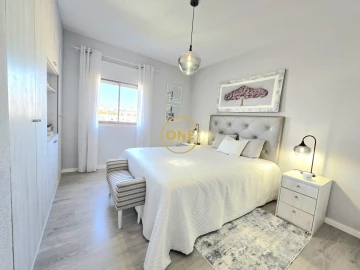 Apartamento T4 para Venda em Albufeira e Olhos de Água