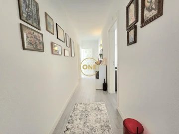 Apartamento T4 para Venda em Albufeira e Olhos de Água