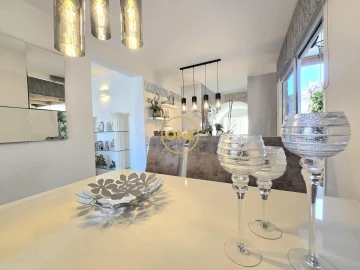 Apartamento T4 para Venda em Albufeira e Olhos de Água