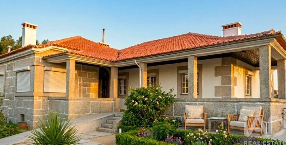 Moradia T7 para Venda em Ervedal e Vila Franca da Beira