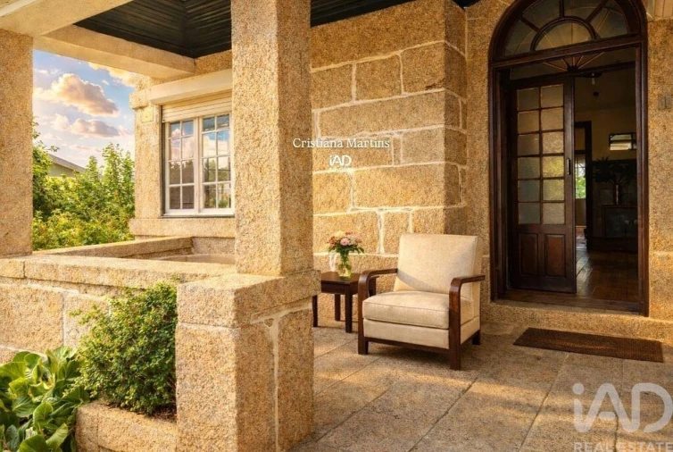 Moradia T7 para Venda em Ervedal e Vila Franca da Beira Foto 3