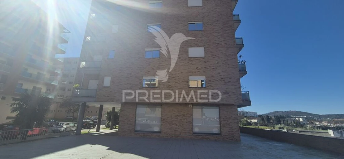 Loja para Venda em Real, Dume e Semelhe Foto 7