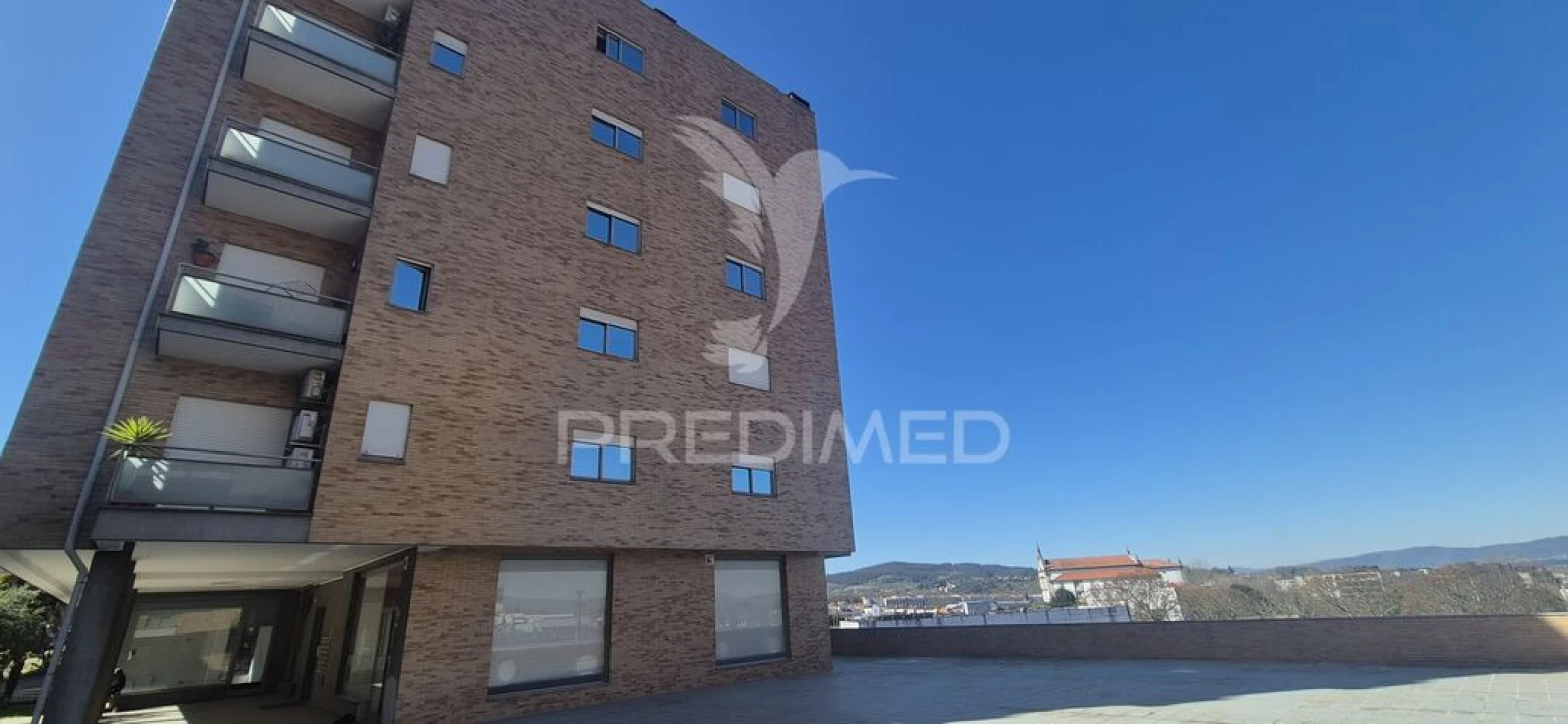 Loja para Venda em Real, Dume e Semelhe Foto 5