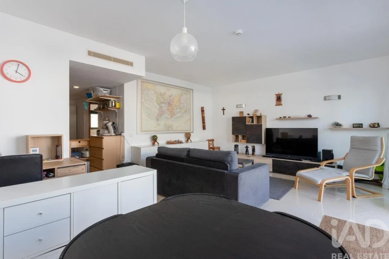 Apartamento T1 para Venda em Quinta do Anjo Foto 7