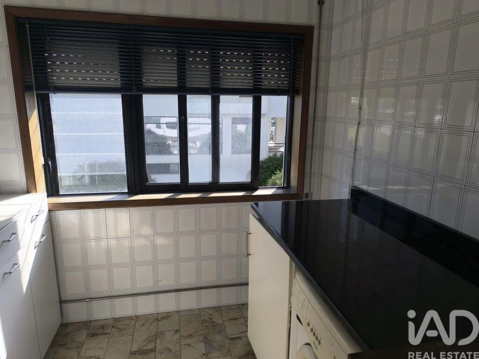 Apartamento T3 para Arrendamento em Paranhos Foto 7