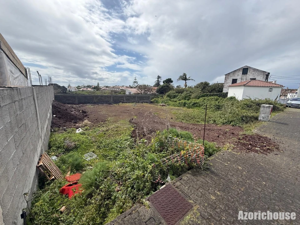 Terreno para Venda em Rosto do Cão (Livramento) Foto 1