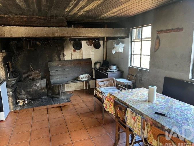 Quinta T4 para Venda em Santa Cruz da Trapa e São Cristóvão de Lafões Foto 14