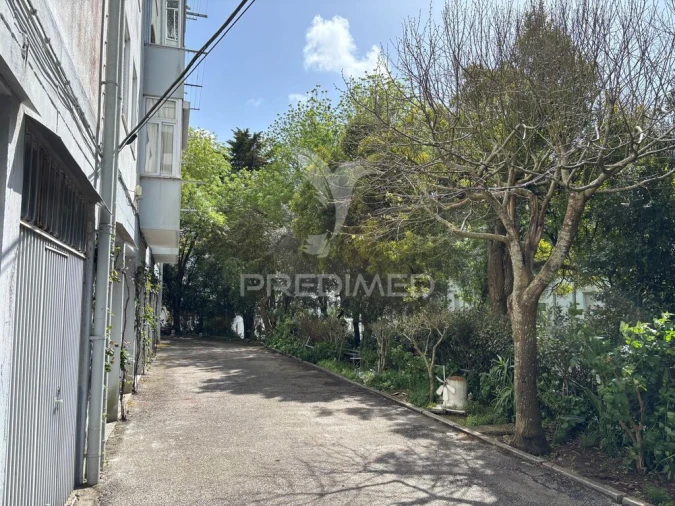 Garagem para Venda em Agualva e Mira-Sintra Foto 9