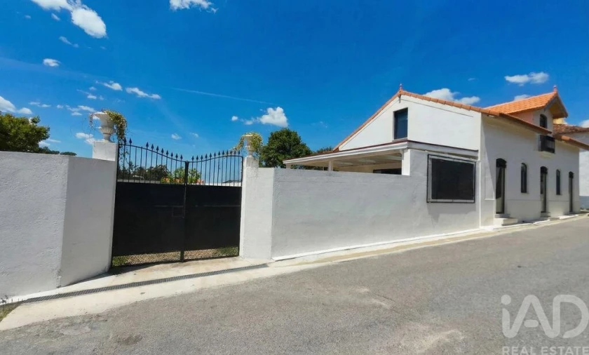 Moradia T3 para Venda em Sangalhos Foto 5