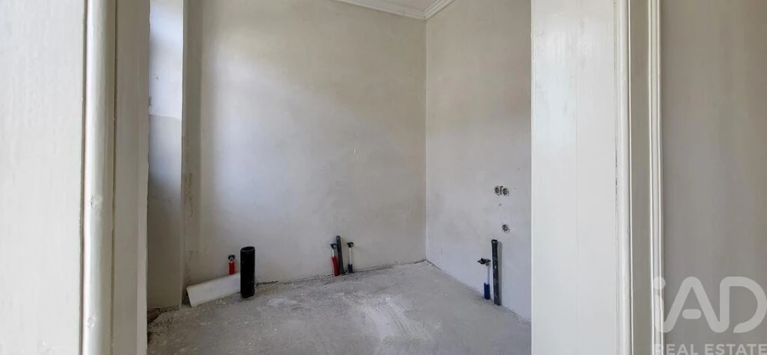 Moradia T3 para Venda em Sangalhos Foto 17