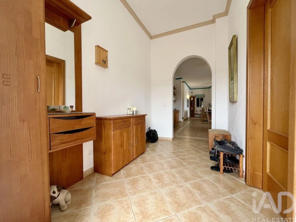 Quinta T4 para Venda em Bensafrim e Barão de São João Foto 5