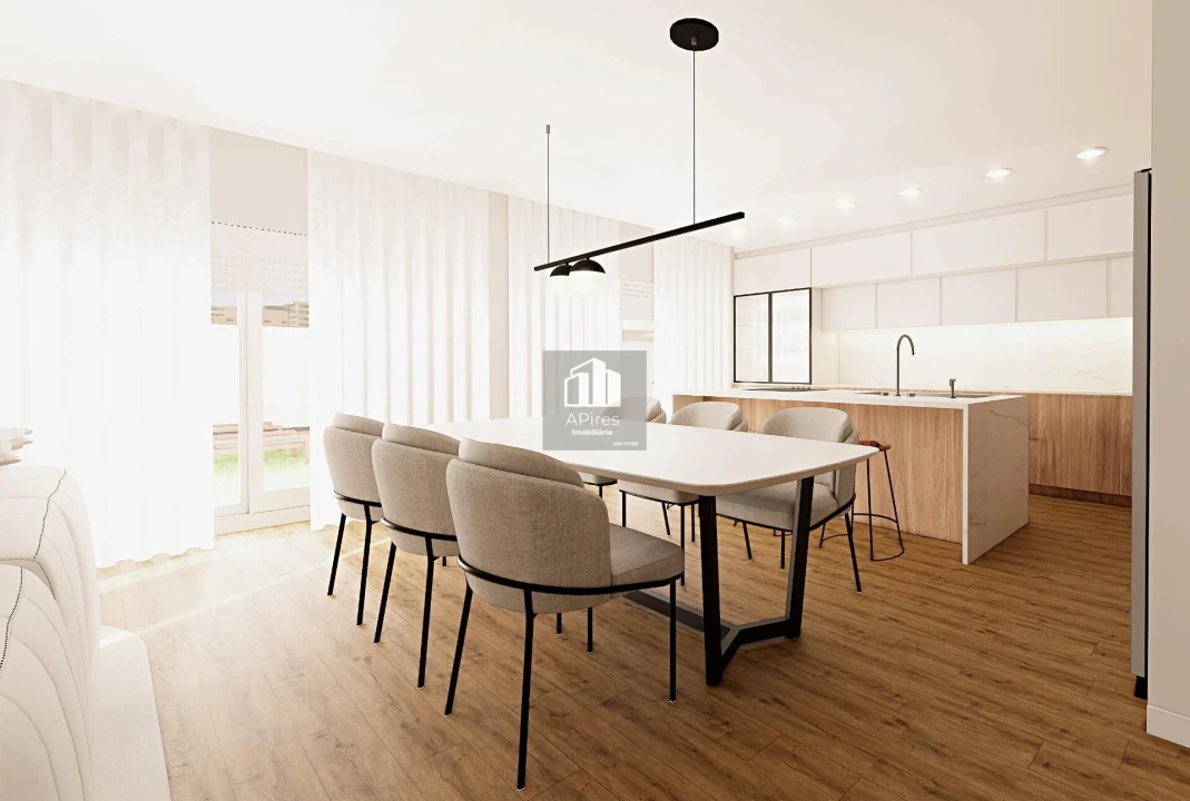 Moradia T4 para Venda em Fernao Ferro Foto 7