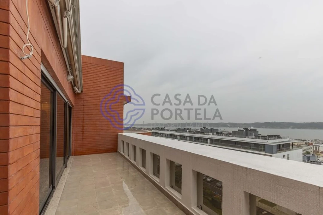 Apartamento T4 para Venda em Algés, Linda-A-Velha e Cruz Quebrada-Dafundo Foto 36