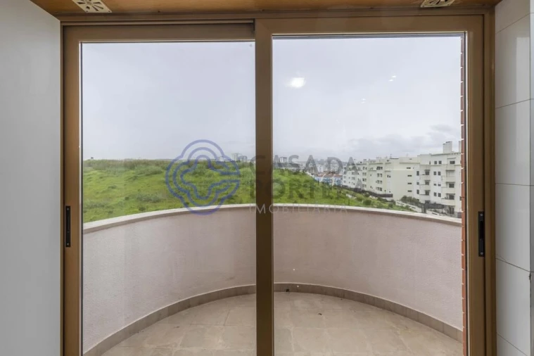 Apartamento T4 para Venda em Algés, Linda-A-Velha e Cruz Quebrada-Dafundo Foto 21