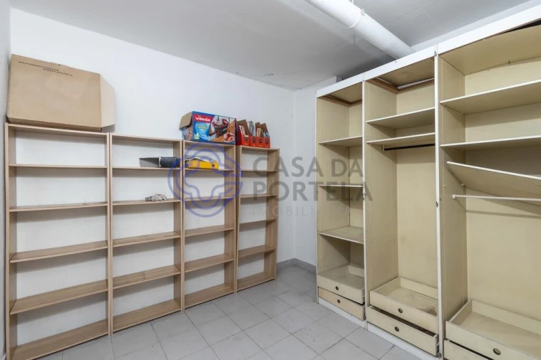 Apartamento T4 para Venda em Algés, Linda-A-Velha e Cruz Quebrada-Dafundo Foto 49