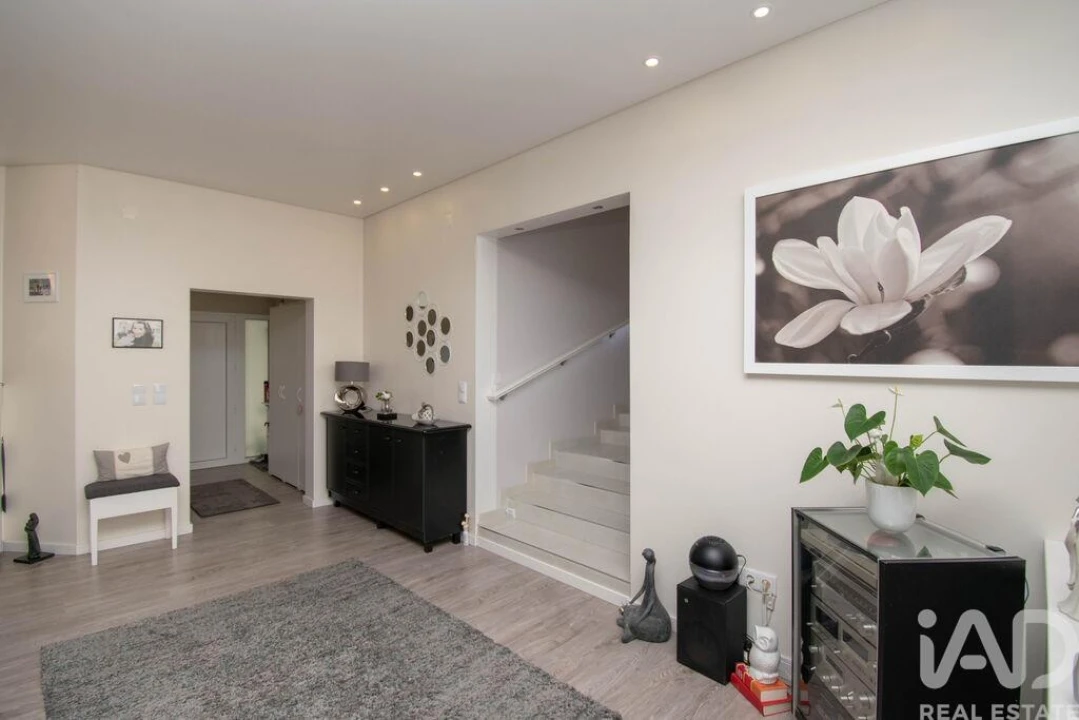 Moradia T3 para Venda em Vieira de Leiria Foto 8